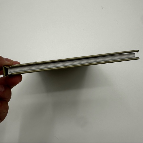 Art of the Last Guardian PS4 game Artwork Book Sony US SELLER No game - Picture 4 of 10